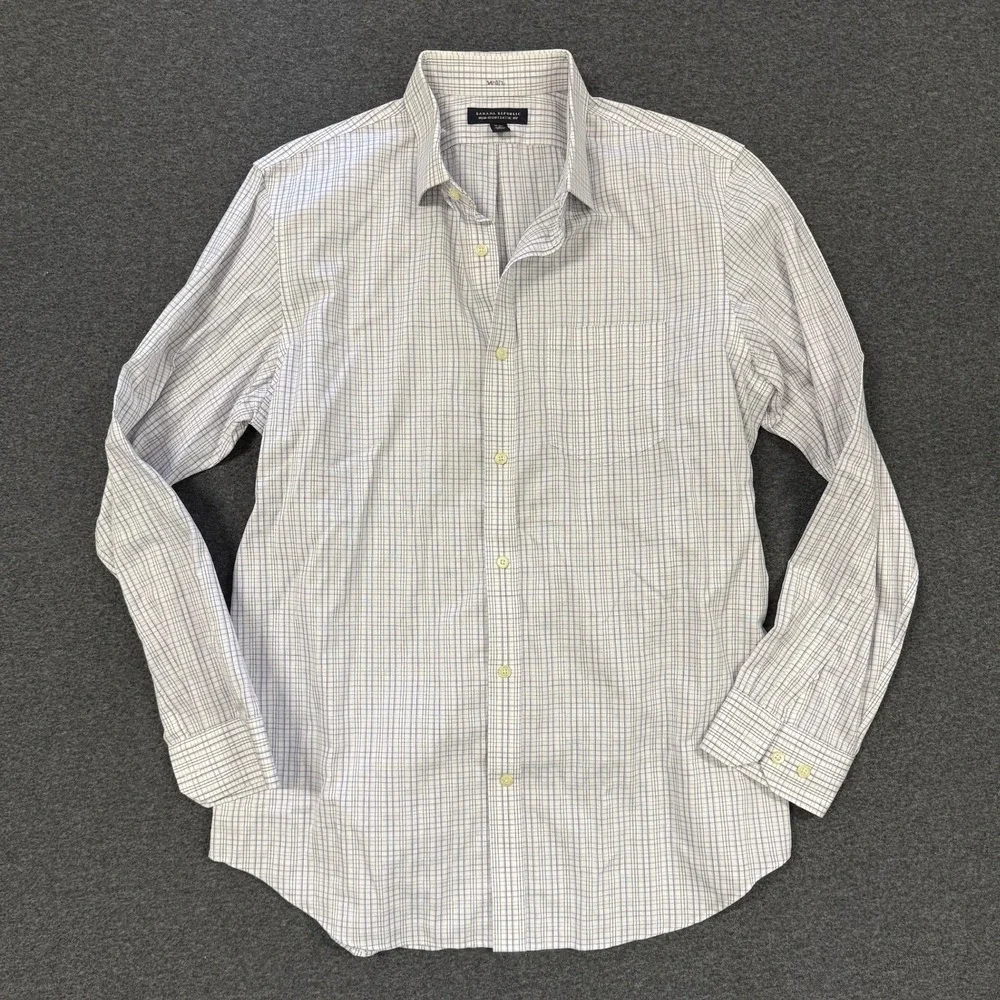 Modern Banana Republic Button Down Shirt Mens L White Blue Good Non-Iron Classic